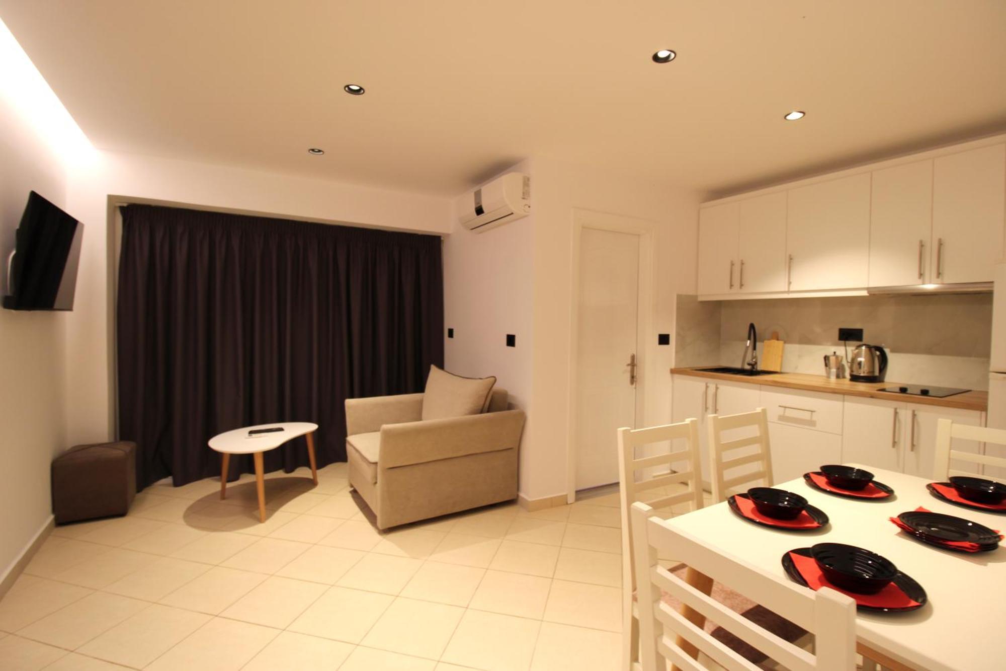 Melina'S Seaside Retreat Aparthotel Ksamil Exteriör bild