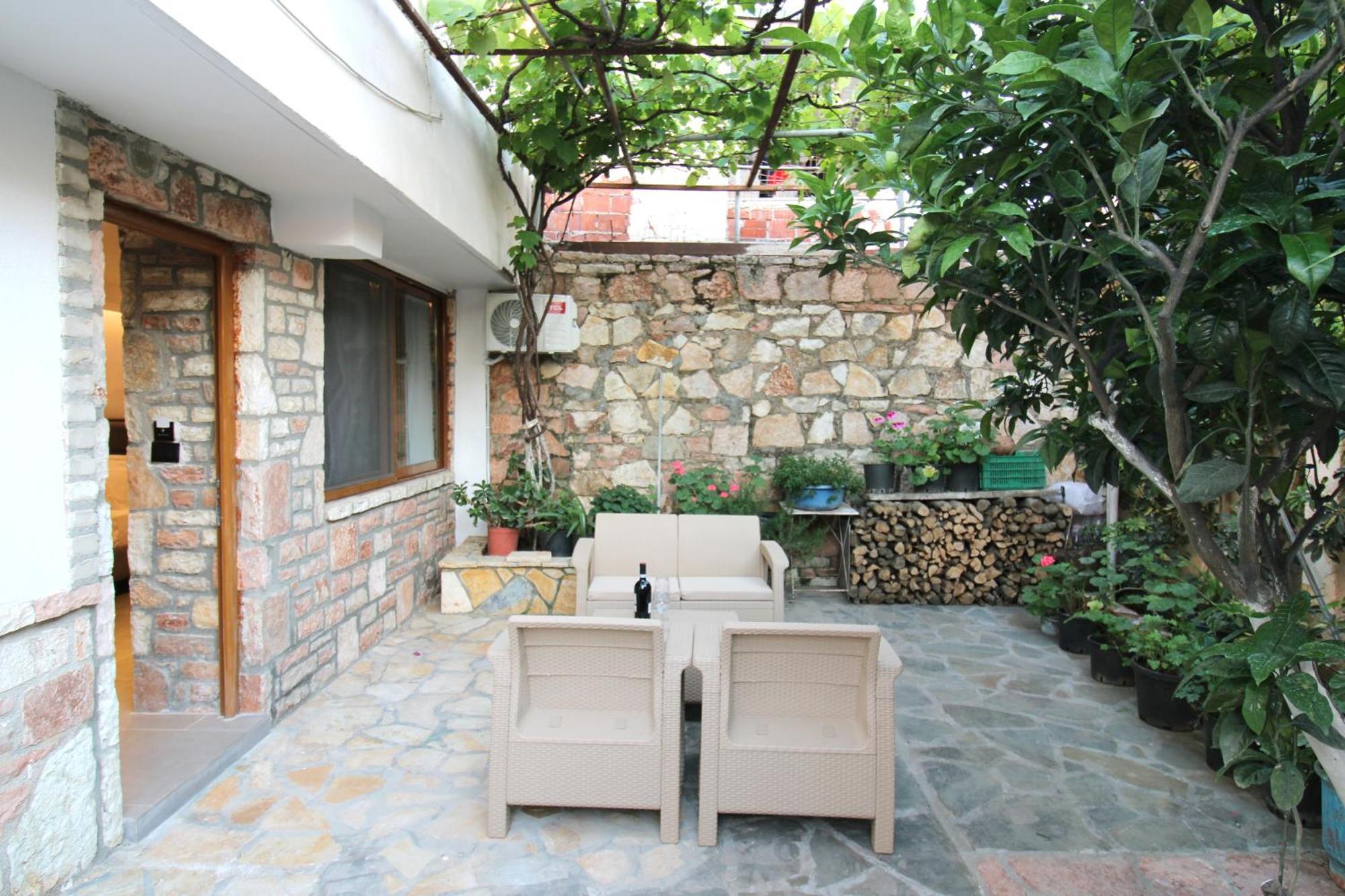 Melina'S Seaside Retreat Aparthotel Ksamil Exteriör bild